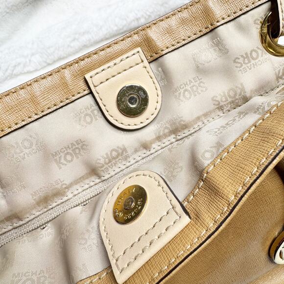 MICHAEL KORS Jet Set Camel Tan Leather Medium Tote Double Strap Bucket Handbag - Picture 4 of 16